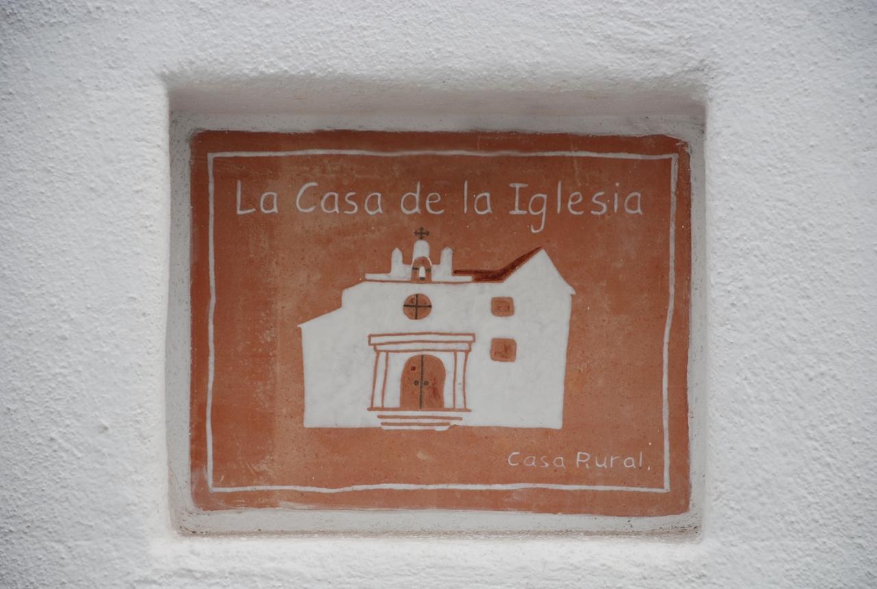 Готель La Casa De La Iglesia Міхас Екстер'єр фото
